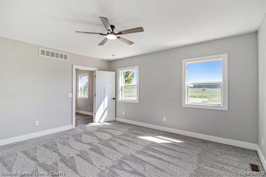 6400 Preston Road, Howell, MI 48855 — Photo 9