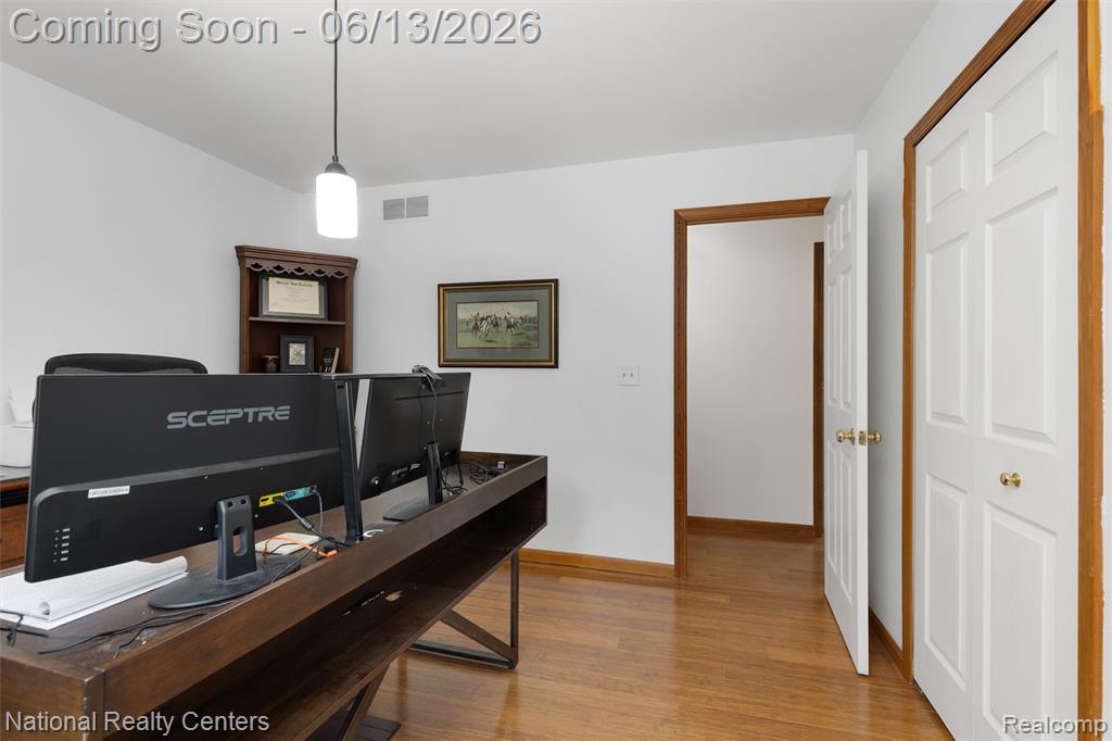 7451 Garland Avenue, Brighton, MI 48116 — Photo 23