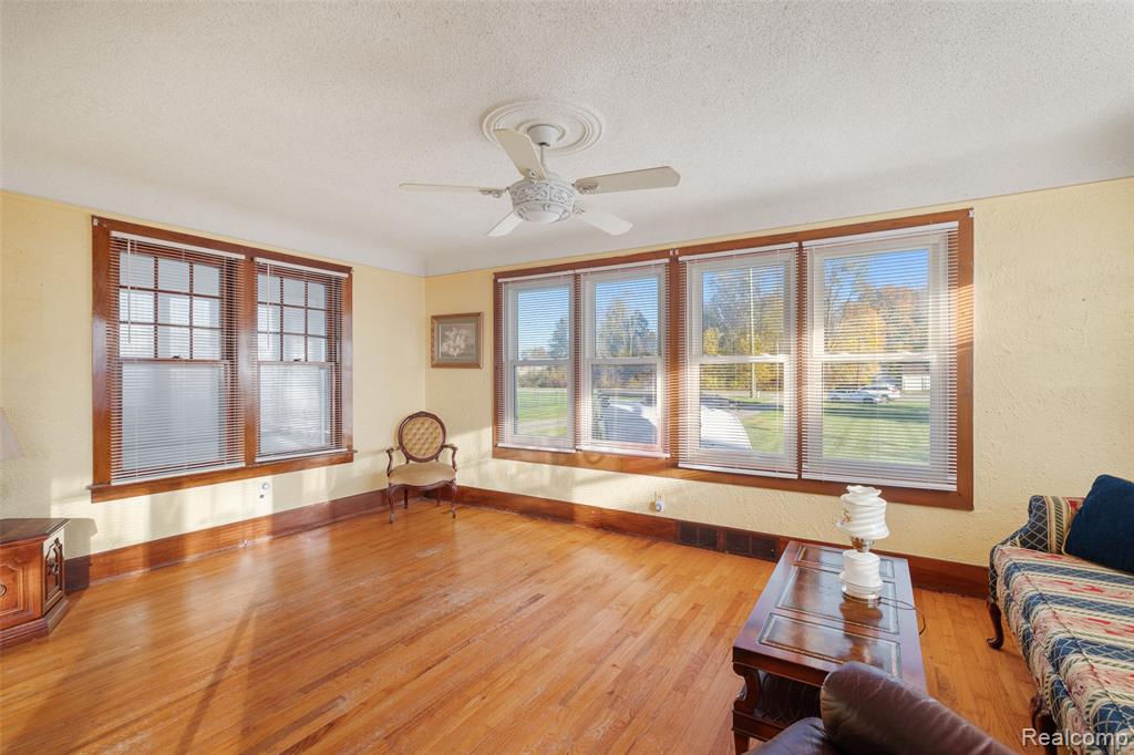 9669 Dixie Highway, MI — Photo 11