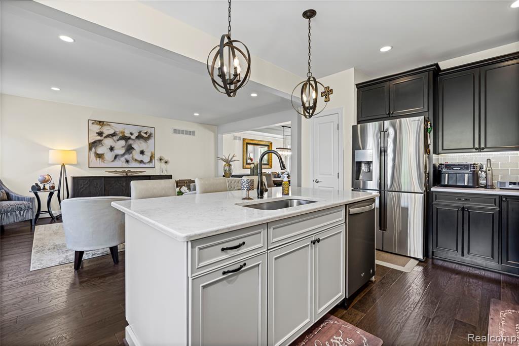 42868 Cardinal Way, Novi, MI — Photo 19