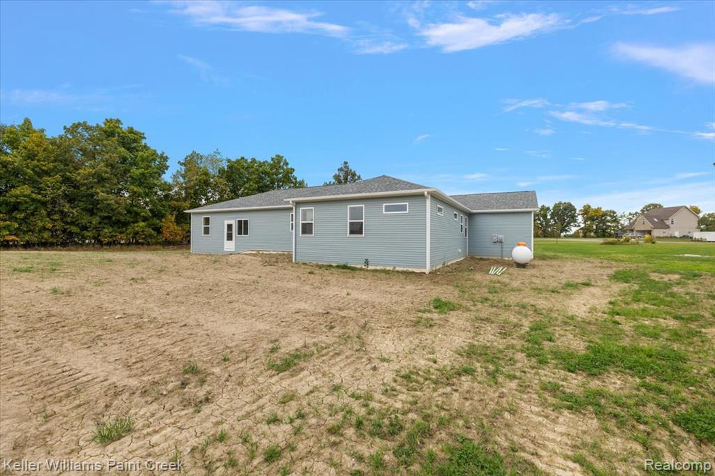 2647 Country Kate Lane, Imlay City, MI 48444 — Photo 8