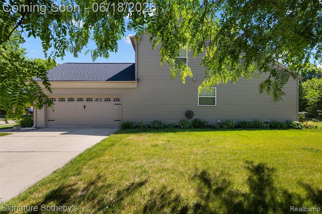 997 River Rock Drive, Holly, MI 48442 — Photo 68
