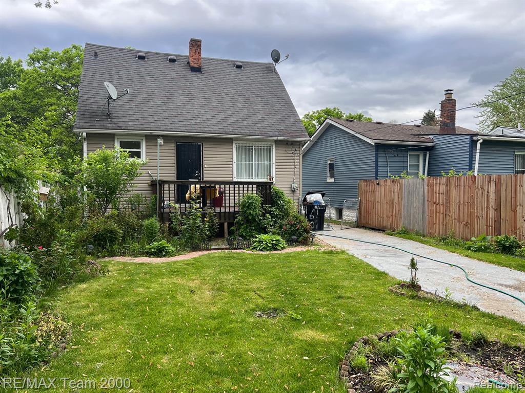 6101 Auburn Street, Detroit, MI 48228 — Photo 4