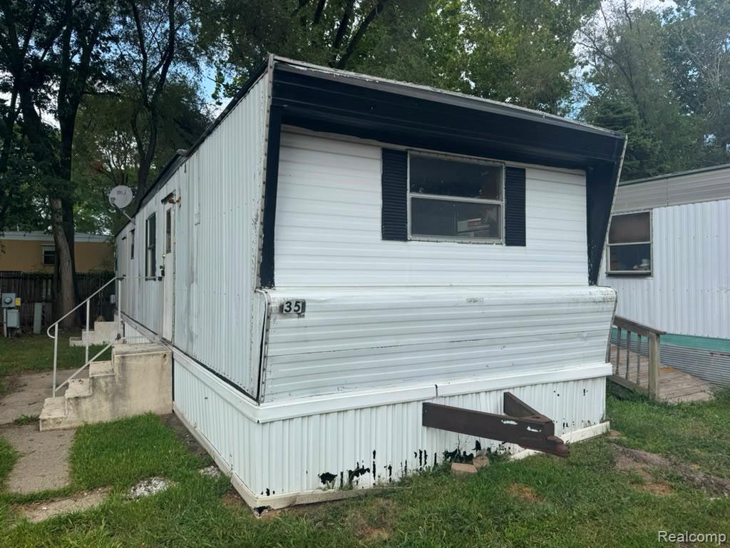 7062 Ready Avenue Lot 35, Warren, MI 48091