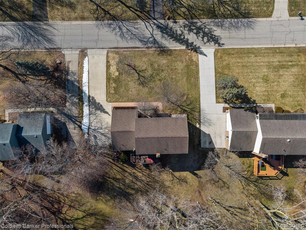4347 Apple Valley Lane, West Bloomfield, MI 48323 — Photo 55