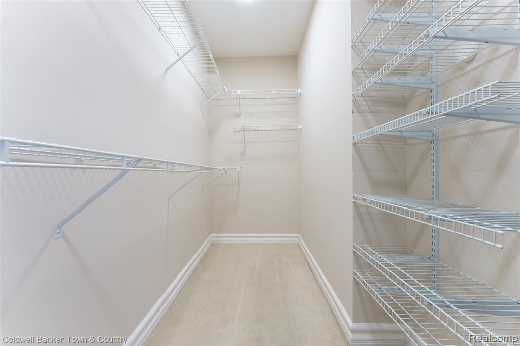 4692 Edinburgh Drive, Howell, MI 48843 — Photo 22