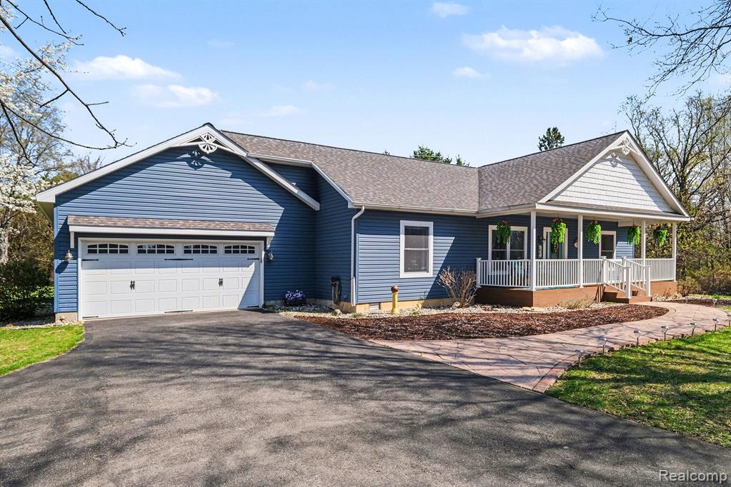 895 E Wardlow Road, Highland, MI 48356 — Photo 10
