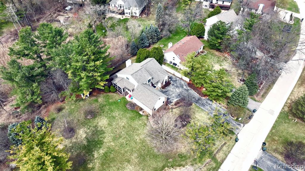950 Hidden Valley Drive, Lake Orion, MI 48362 — Photo 72