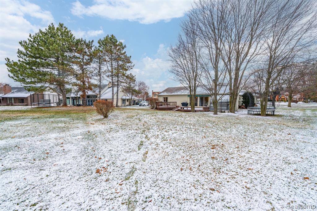 6367 Denton Drive, Troy, MI 48098 — Photo 36
