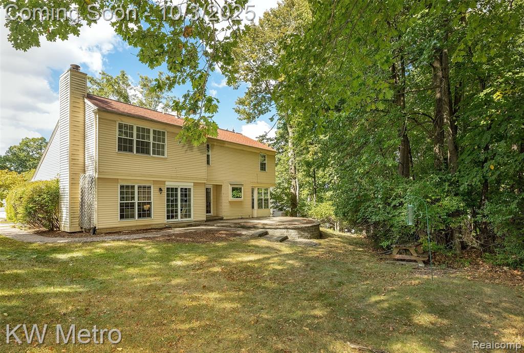 435 Thornridge Court, Rochester Hills, MI 48307 — Photo 43