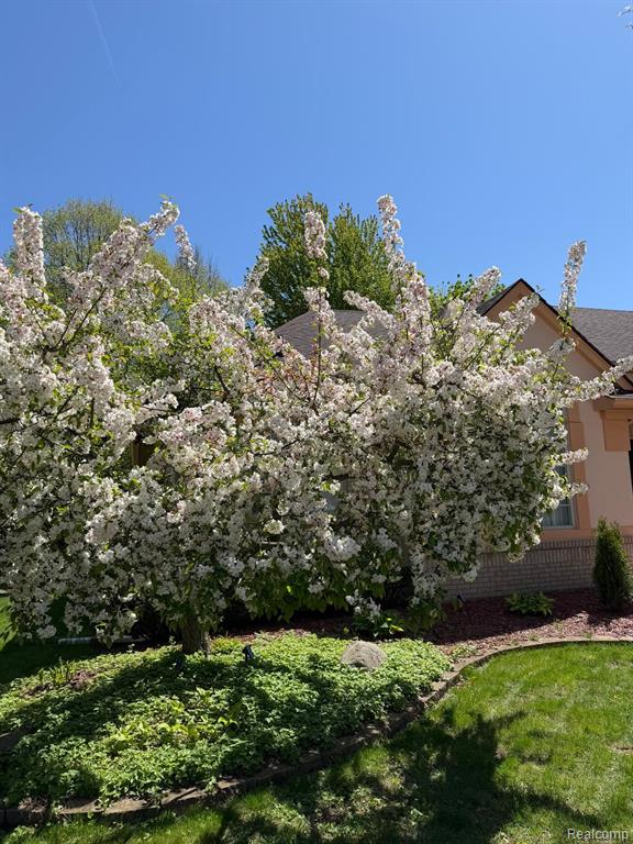 48280 ELMWOOD Drive, Shelby Twp, MI 48315 — Photo 54
