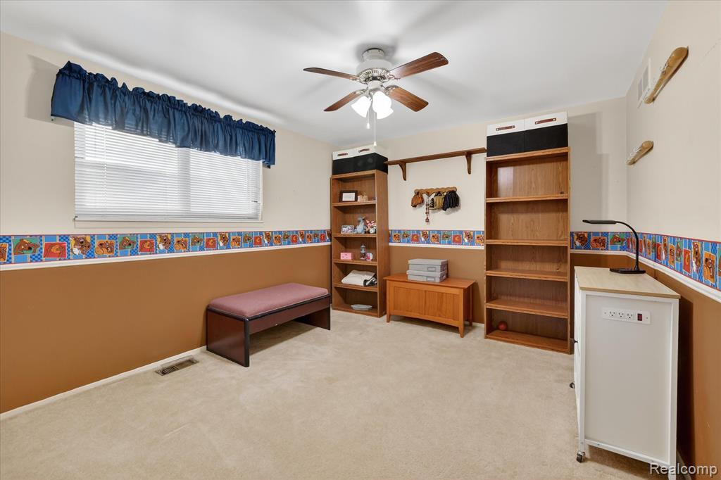 24701 Pamela Street, Flat Rock, MI 48134 — Photo 29
