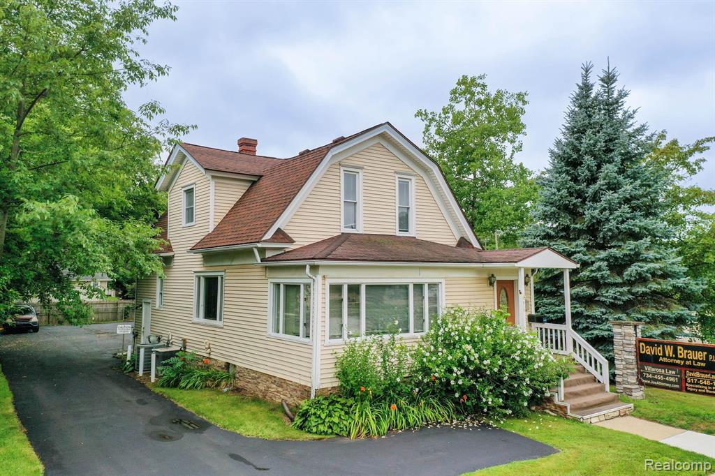 515 E GRAND RIVER Avenue, Howell, MI 48843 — Photo 5