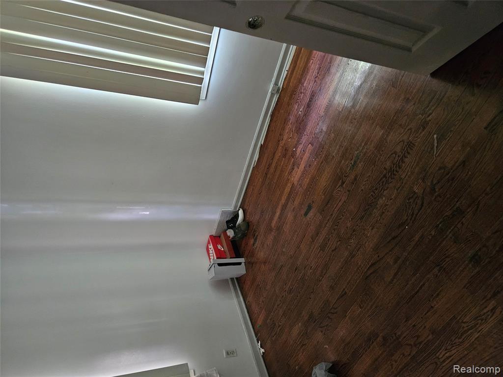 6010 Marja Street, Flint, MI 48505 — Photo 7