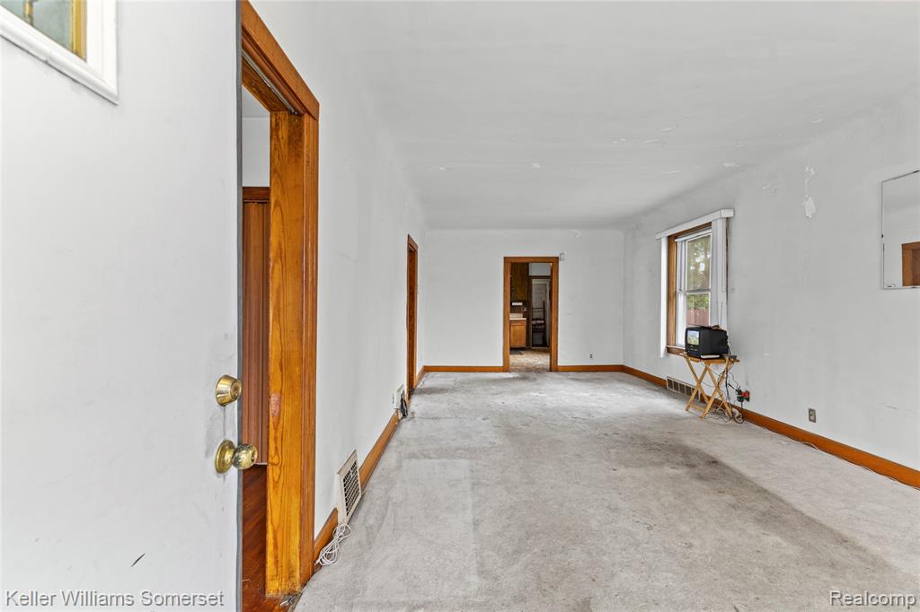 8151 Dayton Street, Detroit, MI 48210 — Photo 7