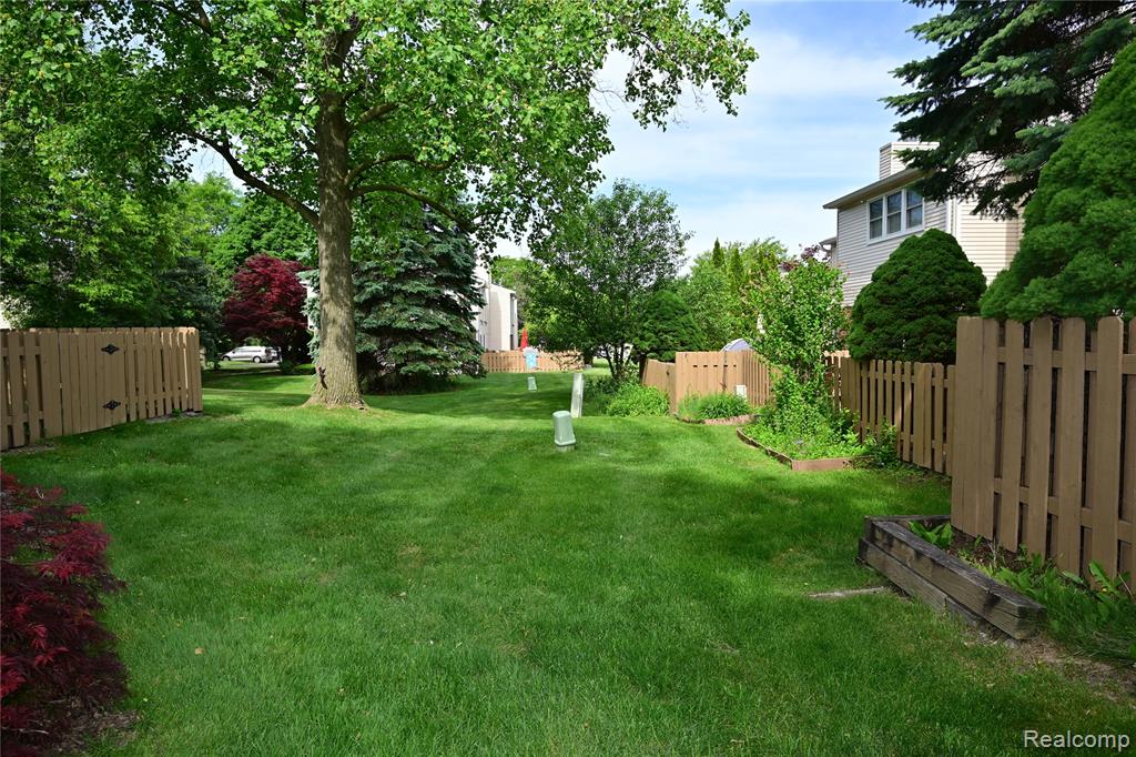 5177 Buckingham, Troy, MI 48098 — Photo 31
