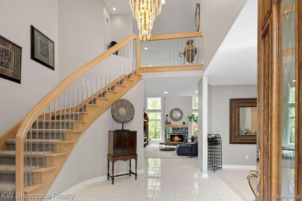 6061 TURNBERRY Drive, Commerce Twp, MI 48382 — Photo 13