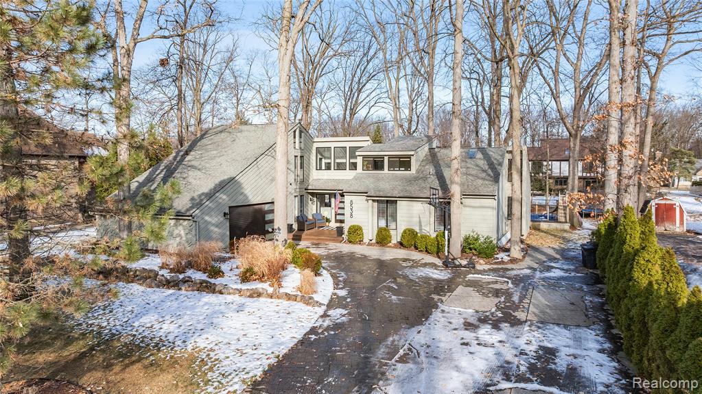8538 Island Boulevard, Grosse Ile, MI 48138 — Photo 2