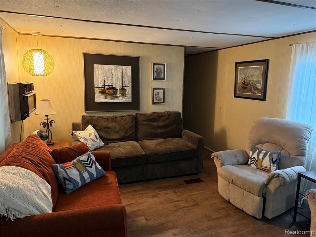 6430 Gagetown Road, Caseville, MI 48725 — Photo 2