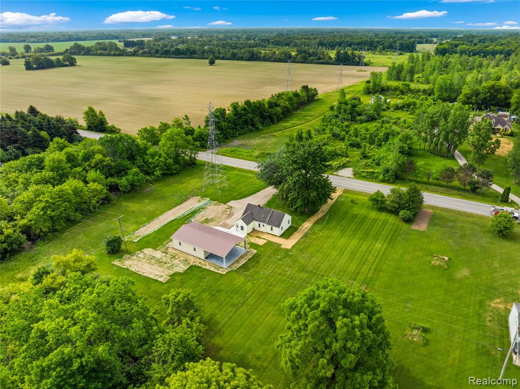 3241 E Frances Road, Clio, MI 48420 — Photo 25