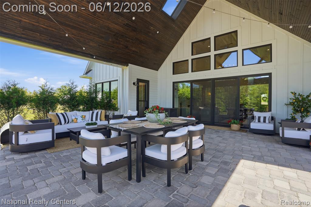 2853 7 Mile Road, South Lyon, MI 48178 — Photo 53