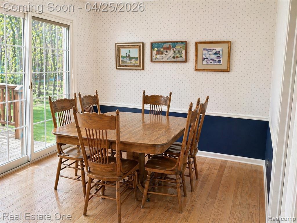 37917 Glengrove Drive, Farmington, MI 48331 — Photo 14