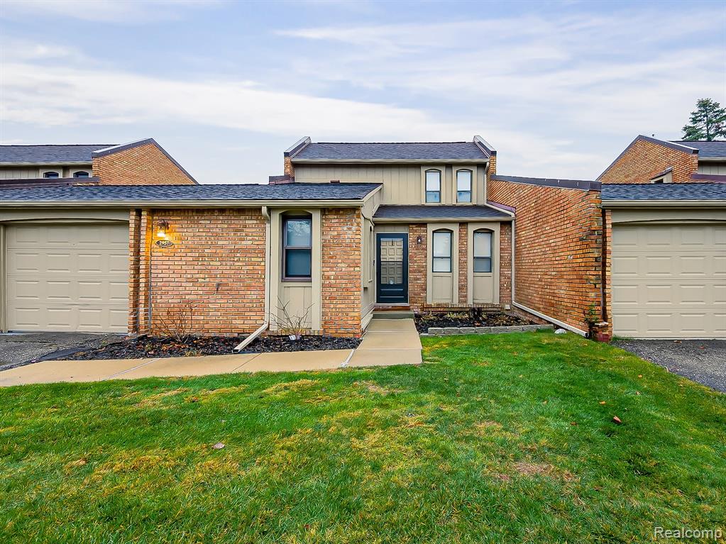 2957 MOON LAKE DR Drive, West Bloomfield, MI 48323 — Photo 28