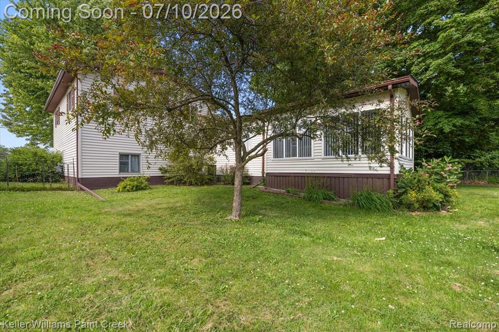 550 E Clark Street, Davison, MI 48423 — Photo 17