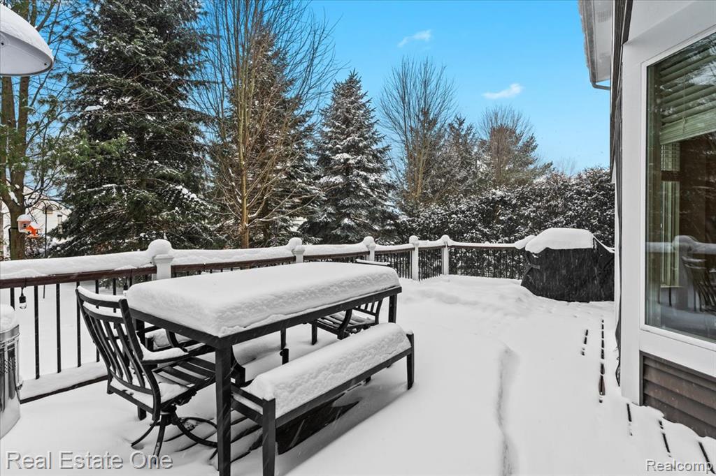 924 Riverstone Court, Milford, MI 48381 — Photo 43