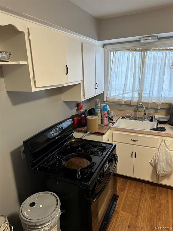4900 Elmhurst Street, Detroit, MI 48204 — Photo 9
