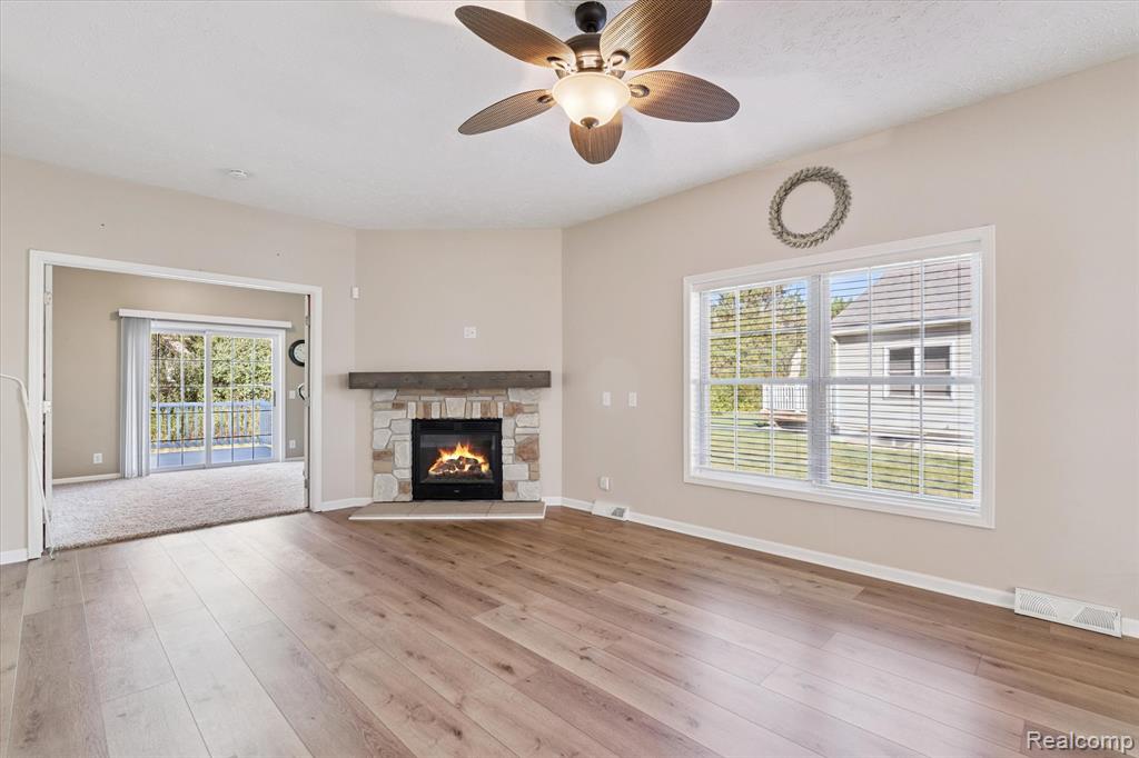 7075 Kings Way, Flushing, MI 48433 — Photo 8