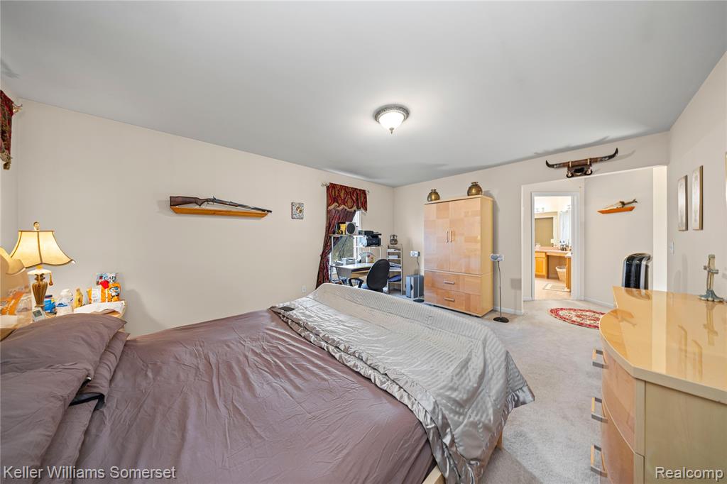 41659 Touchstone Drive, Sterling Heights, MI 48314 — Photo 27