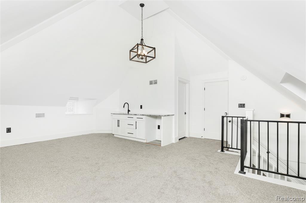 1583 Cadillac Boulevard, Detroit, MI 48214 — Photo 39