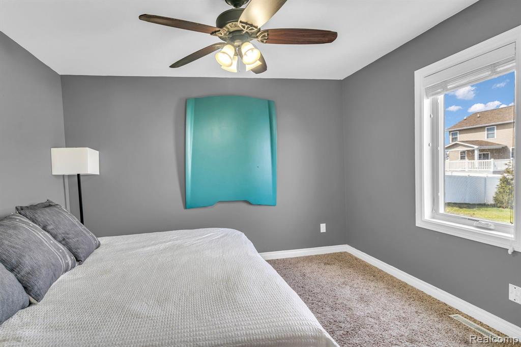 5274 STILLWATER Road, Bay City, MI 48706 — Photo 11