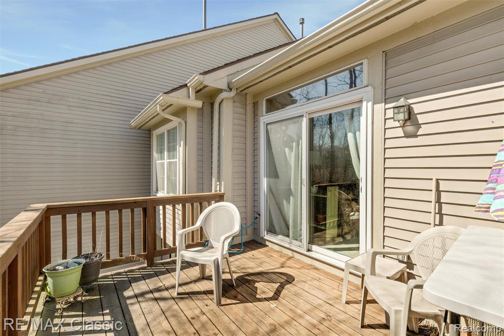 41769 Webster Court, Novi, MI 48377 — Photo 30