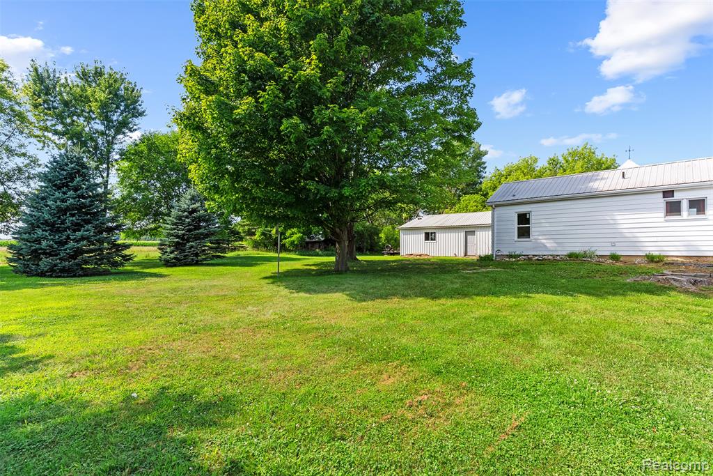 9131 N Genesee Road, Mount Morris, MI 48458 — Photo 34