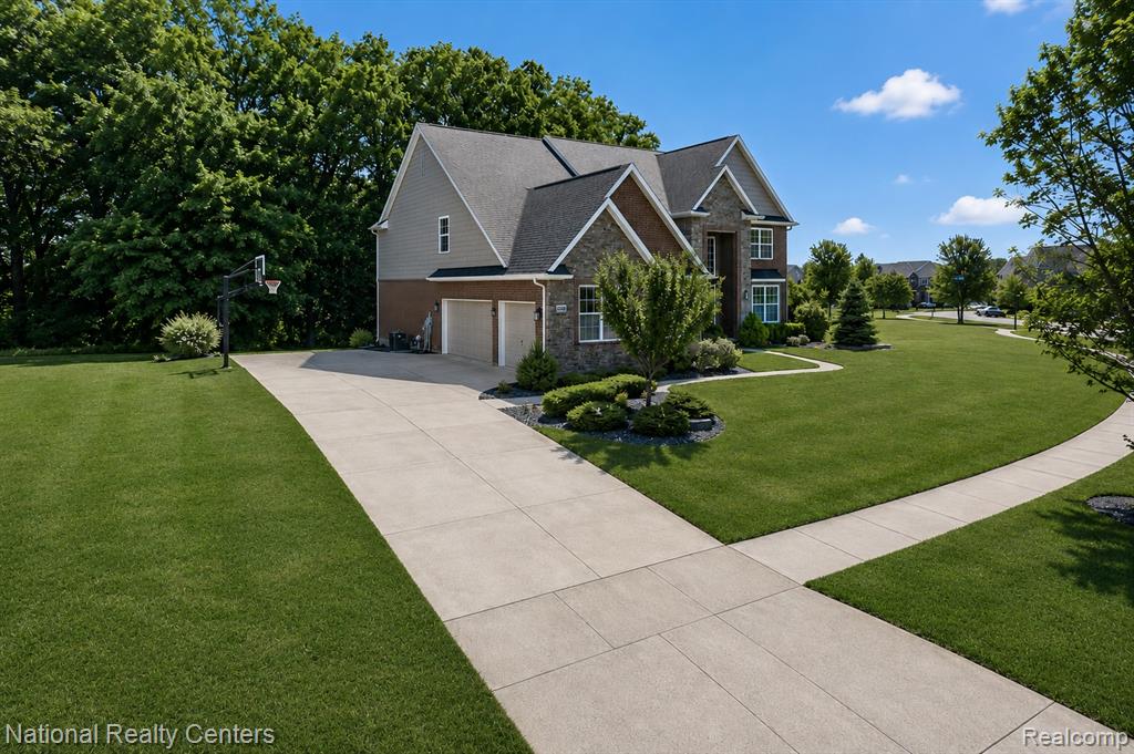 58160 International Drive, South Lyon, MI 48178 — Photo 2