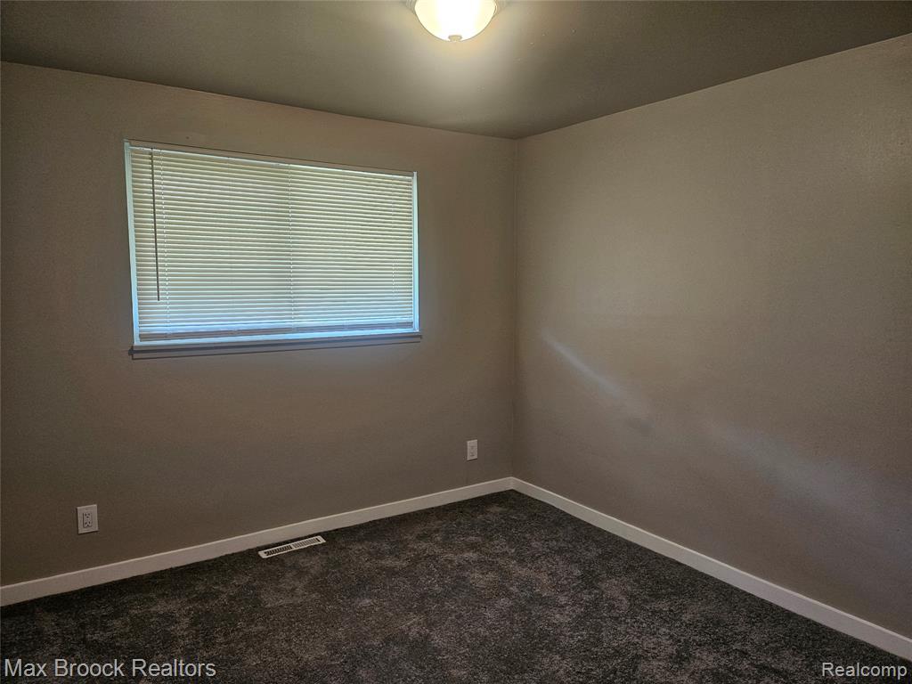 6168 Magnolia Drive, Mount Morris, MI 48458 — Photo 4