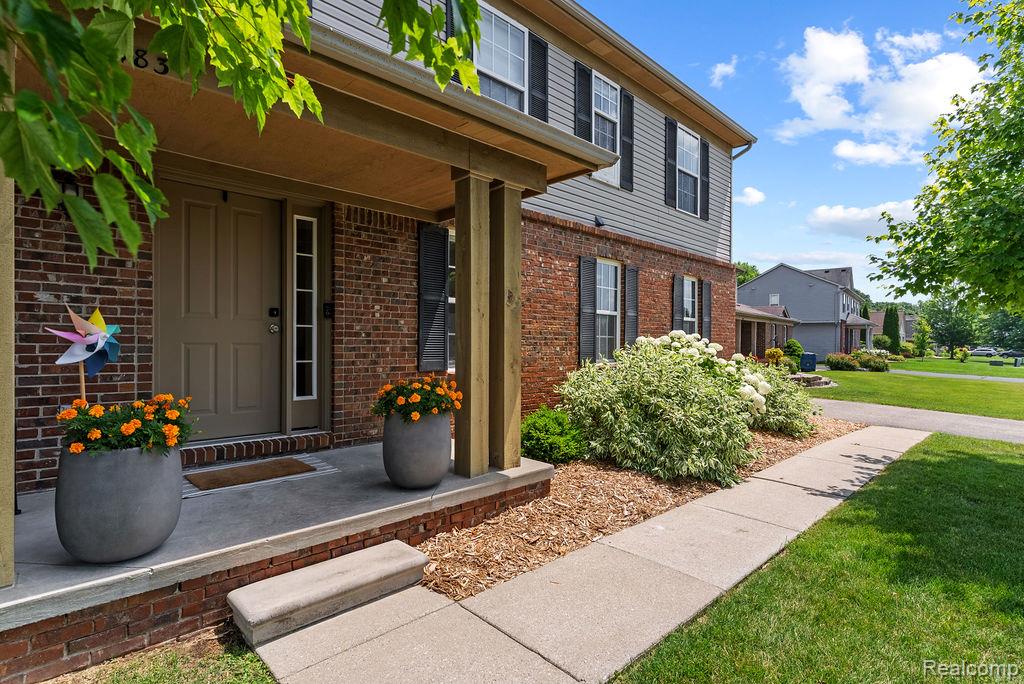 8183 Loon Lane, Grand Blanc, MI 48439 — Photo 5