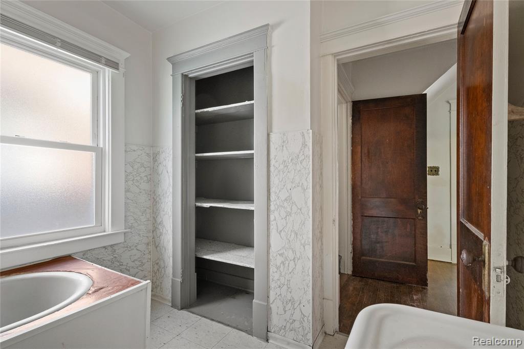 535 Woodland Street, Detroit, MI 48202 — Photo 21