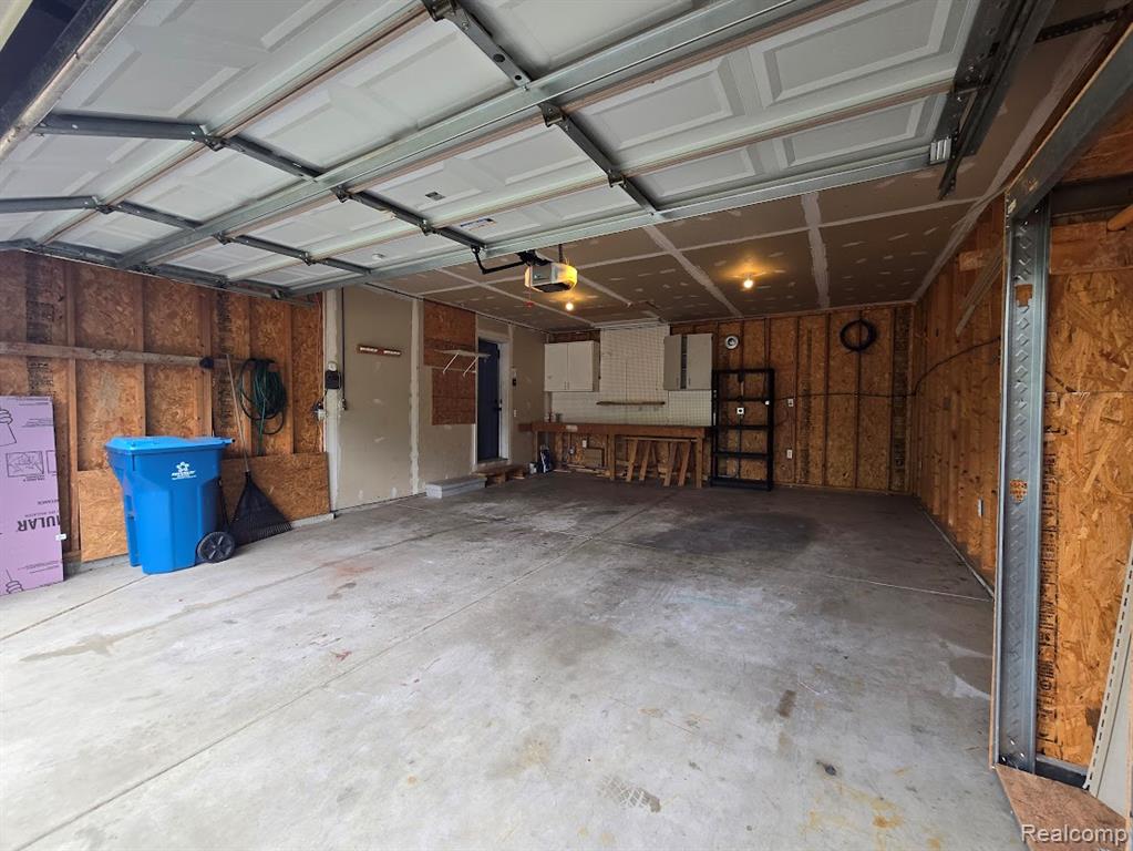 684 Glenlivet Street, Howell, MI 48843 — Photo 34