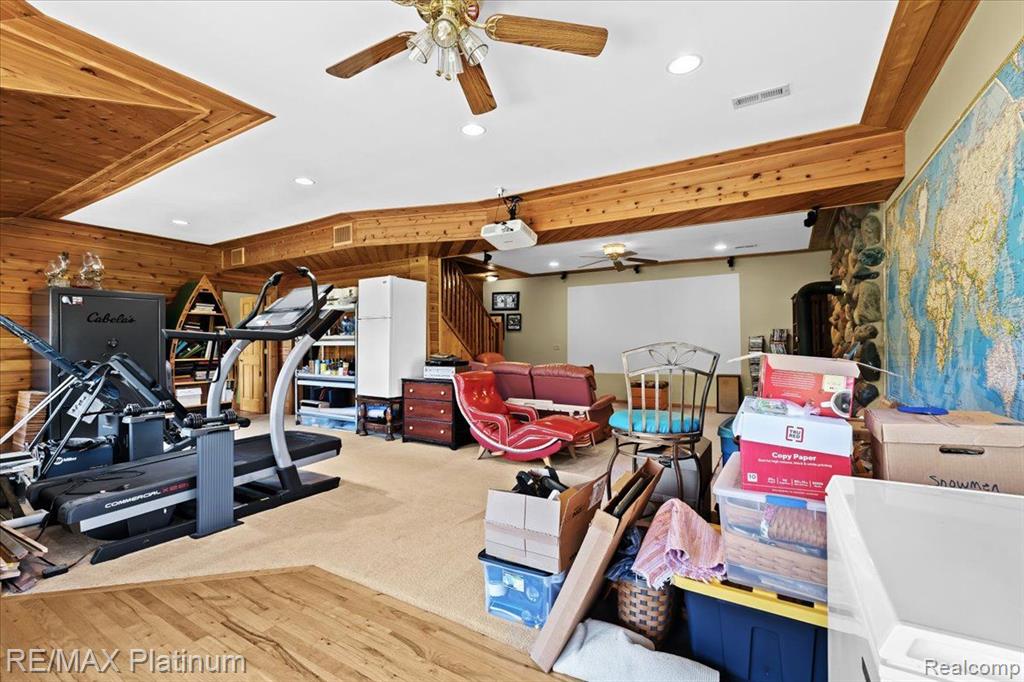 1215 S Bull Run Road, Fowlerville, MI 48836 — Photo 37