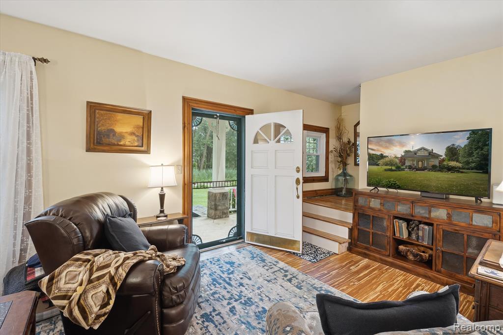 8450 Rosbolt Road, Willis, MI 48191 — Photo 3