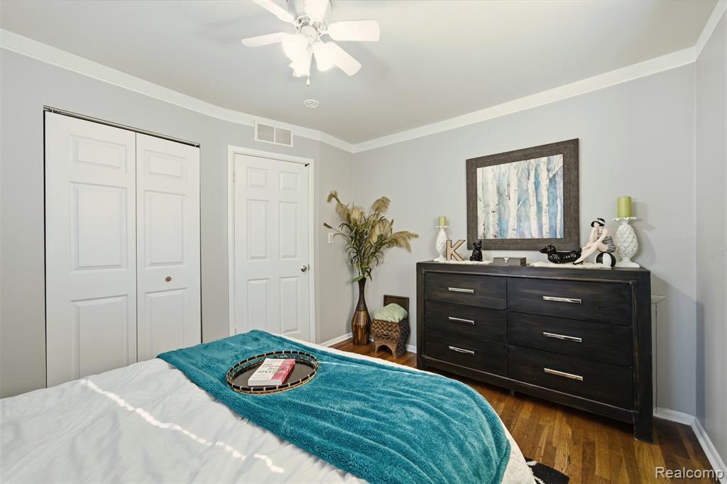 23008 Allor Street, Saint Clair Shores, MI 48082 — Photo 36