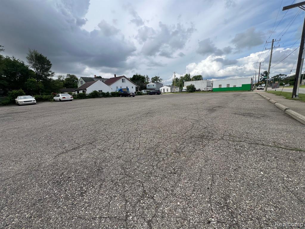 6100 - 6138 E NEVADA Street E, Detroit, MI 48234 — Photo 11