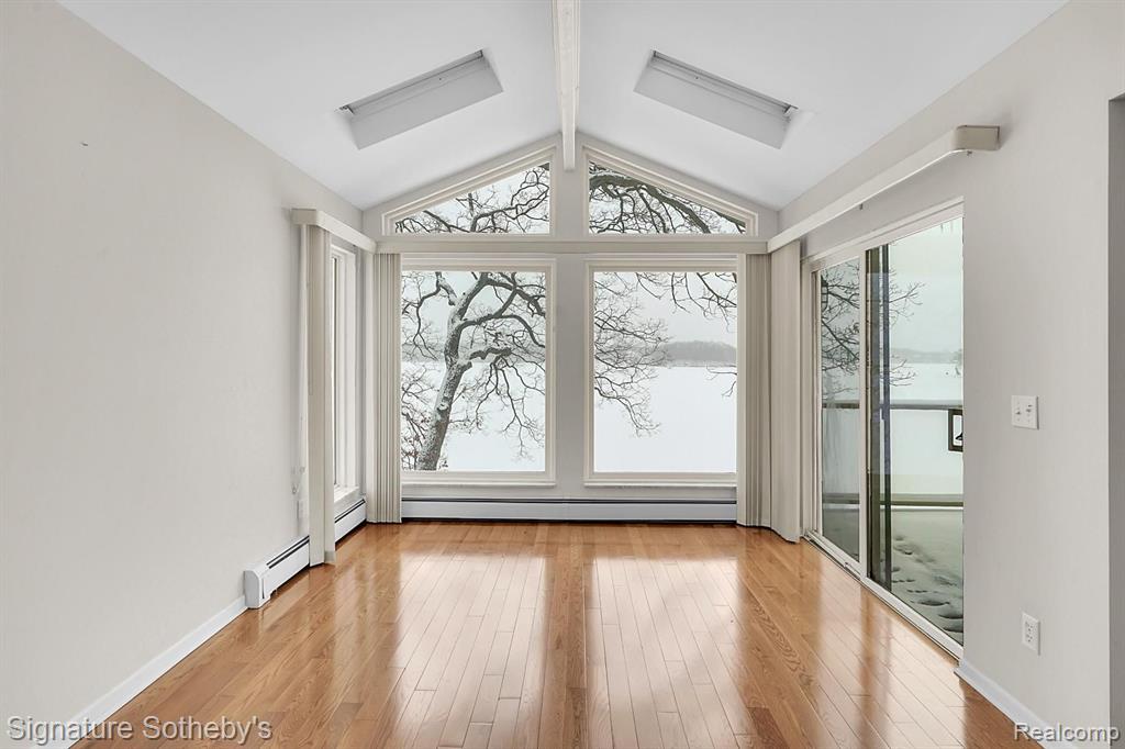 2224 LAKE ANGELUS Shores, Lake Angelus, MI 48326 — Photo 25