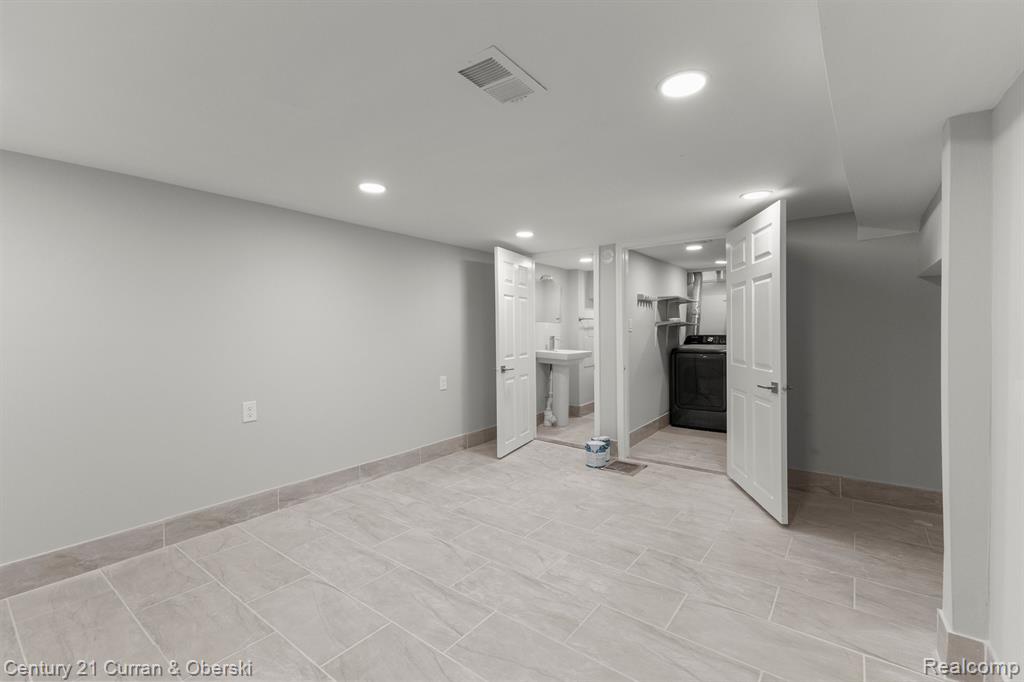 4817 WESTLAND Street, Dearborn, MI 48126 — Photo 20
