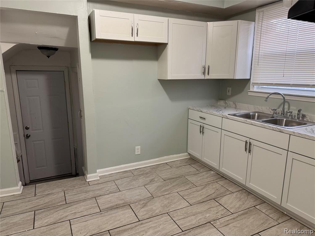 13693 Edmore Drive, Detroit, MI 48205 — Photo 8