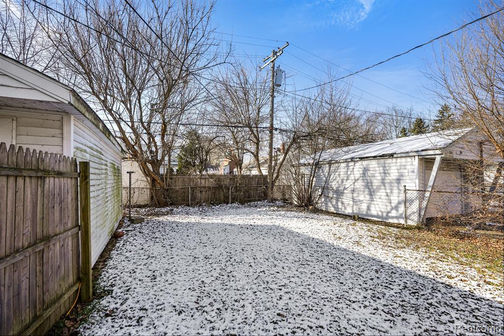 5979 LODEWYCK Street, Detroit, MI 48224 — Photo 5