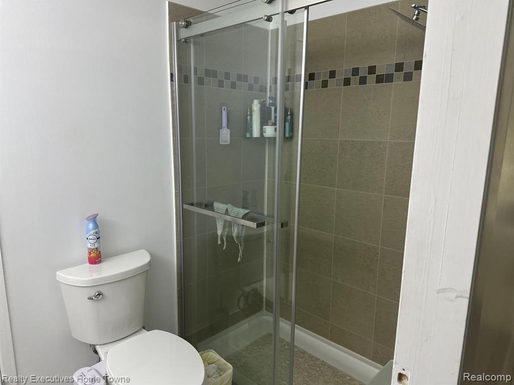 8212 CLAY, Sterling Heights, MI 48313 — Photo 27